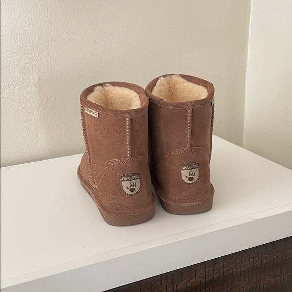 BearPaw Tan Suede Boots - Picture 3 of 4